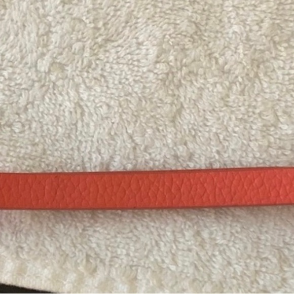 Rebecca Minkoff orange cell phone case - Picture 7 of 7